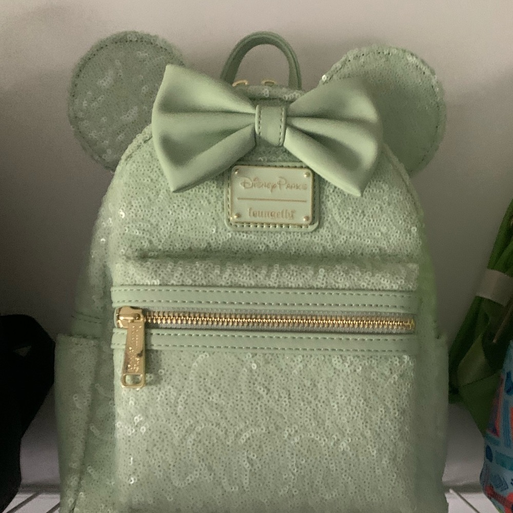 Mint loungefly